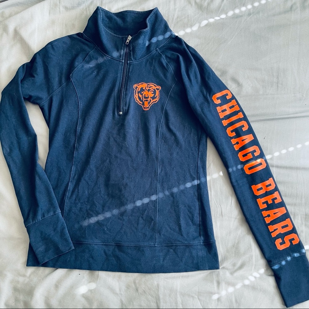 VS Pink Chicago Bears Pullover